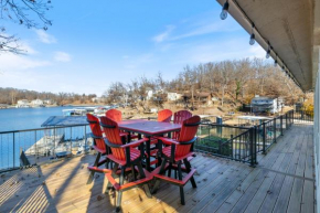 Rustic Retreat - Fire Pit and Private Dock